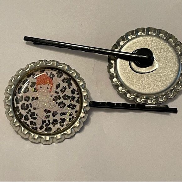 NEW bottle cap Bobbie pin pair red head ballerina ballet leopard print - Picture 5 of 6